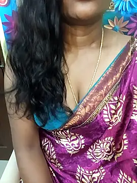 Snapshot of Dharshini_7 chatting on October 2025 05:34:02 PM Dharshini 7 online show from October 2025 05:34:02 PM