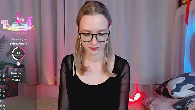 EllaBloom online show from January 2026 03:49:02 PM