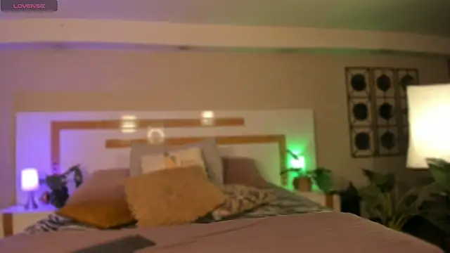 Snapshot of anne_dh chatting on October 2025 12:16:02 AM anne dh online show from October 2025 12:16:02 AM