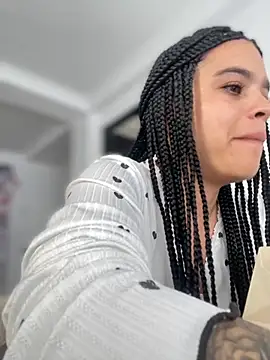 JuanitaMore01 online show from November 2025 07:37:02 PM