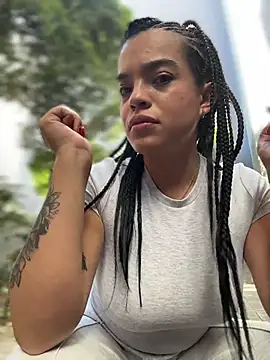 JuanitaMore01 online show from July 2026 09:31:02 PM