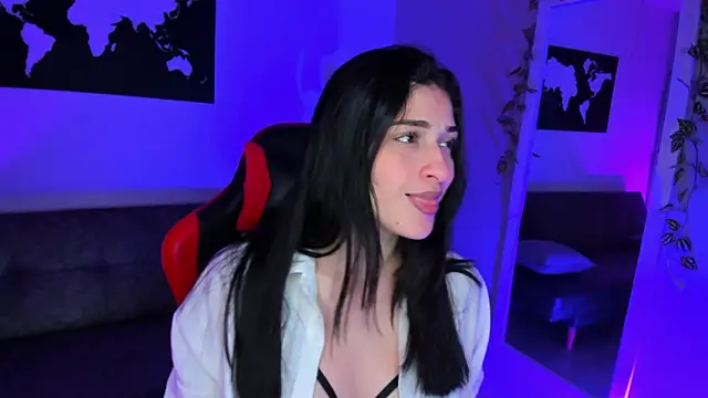 ZoeValencia1 online show from October 2025 12:15:01 PM