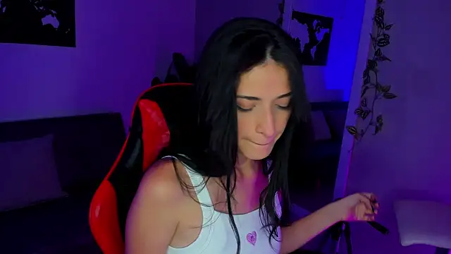 ZoeValencia1 online show from March 2026 12:27:02 PM