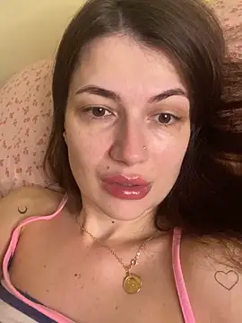 Cute Erika online show from November 2025 10:37:02 AM