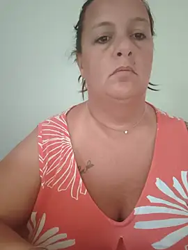 Snapshot of LaReginaNera chatting on June 2026 07:10:01 AM LaReginaNera online show from June 2026 07:10:01 AM