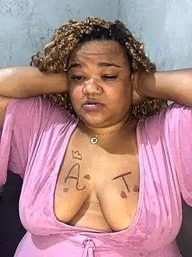 Snapshot of melcarioca1111 chatting on November 2025 03:23:01 PM melcarioca1111 online show from November 2025 03:23:01 PM