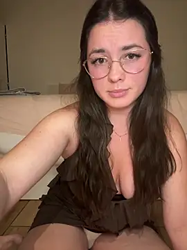 liloush   online show from June 2026 09:19:02 PM