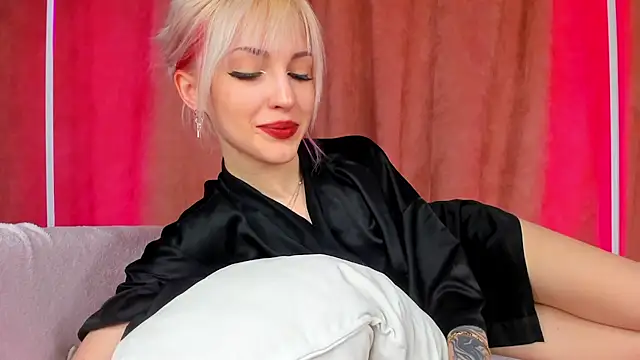 LisaFoxyMe online show from March 2026 01:56:01 AM