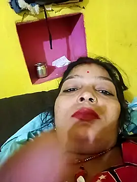 Snapshot of Samiya-143 chatting on November 2025 07:59:01 PM Samiya-143 online show from November 2025 07:59:01 PM