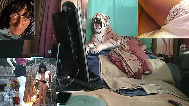 SissiDomination online show from February 2026 12:00:01 AM