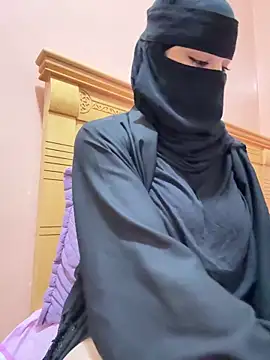  Laiali  online show from April 2026 03:56:01 PM