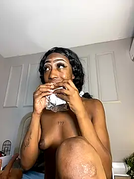 Snapshot of Anamonrroe chatting on November 2025 12:49:01 PM Anamonrroe online show from November 2025 12:49:01 PM