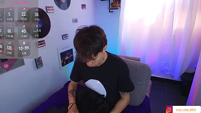 Snapshot of Nick_Bangover_ chatting on September 2025 06:32:02 PM Nick Bangover online show from September 2025 06:32:02 PM