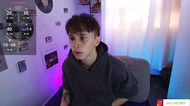 Snapshot of Nick_Bangover_ chatting on October 2025 05:43:02 PM Nick Bangover online show from October 2025 05:43:02 PM