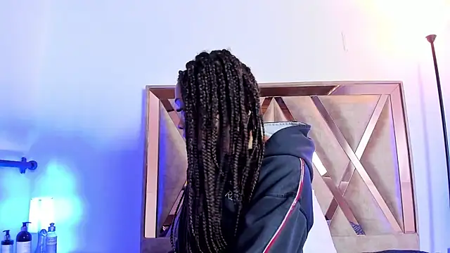 Katy ortiiz online show from November 2025 11:38:02 AM