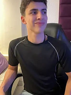 AdrianRinaldi online show from January 2026 08:10:02 PM