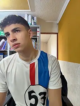 AdrianRinaldi online show from May 2026 02:02:02 PM