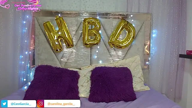 Carolinagarcia12345 online show from November 2025 06:10:02 PM