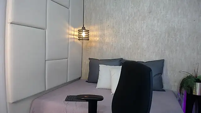 Hisoka 011 online show from March 2026 08:05:01 PM