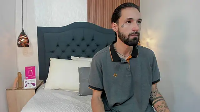 Hisoka 011 online show from April 2026 07:36:01 PM