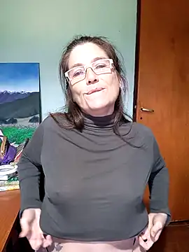 Merida2276 online show from October 2025 01:56:02 PM