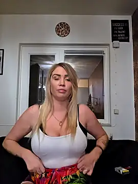 lotteliefde1 online show from August 2026 07:52:01 PM