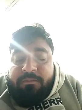 Raju fuckerr online show from November 2025 01:29:02 PM