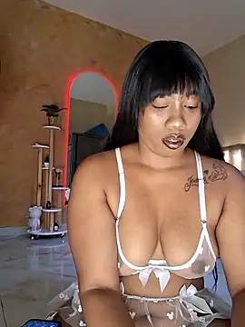 Naomi jhonson online show from April 2026 07:50:02 PM