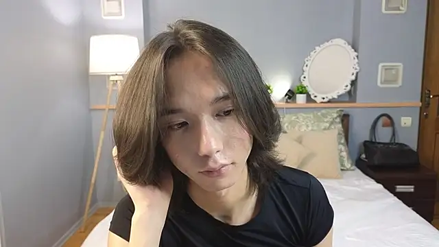 Snapshot of okerriella chatting on September 2025 01:25:02 PM okerriella online show from September 2025 01:25:02 PM