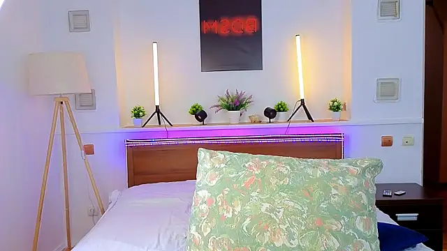 okerriella online show from April 2026 07:28:01 AM