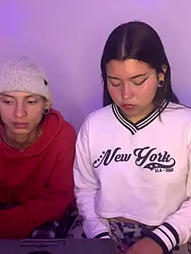 Snapshot of Karma_And_Sex chatting on November 2025 01:22:04 PM Karma And Sex online show from November 2025 01:22:04 PM