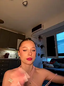 Snapshot of BabyAnais chatting on December 2025 08:41:02 AM BabyAnais online show from December 2025 08:41:02 AM