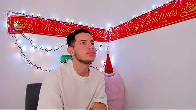 lara and danny online show from November 2025 01:10:01 PM