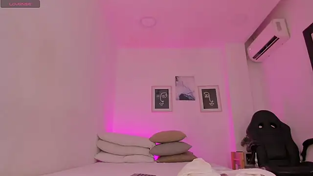 Anastasia lauren online show from October 2025 08:09:02 PM