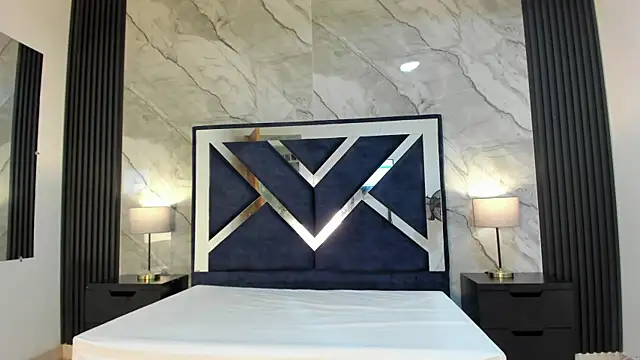 Megan Sweetas online show from December 2025 08:37:02 PM