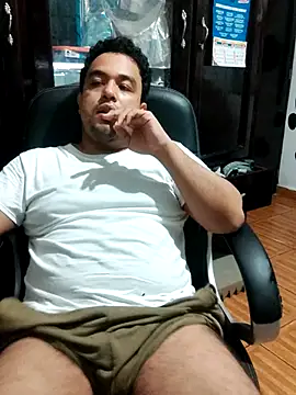 Hotknight online show from October 2025 09:07:02 AM