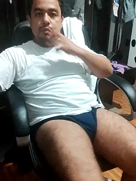 Hotknight online show from October 2025 07:07:02 AM