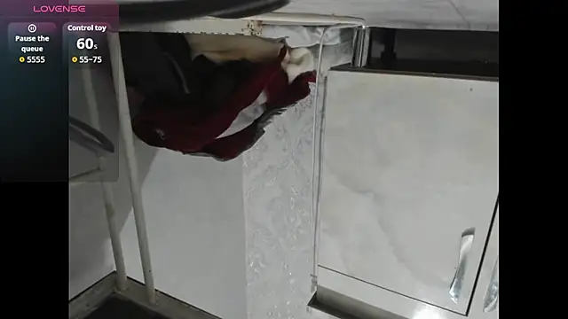 Snapshot of soska26 chatting on October 2025 02:06:02 PM soska26 online show from October 2025 02:06:02 PM