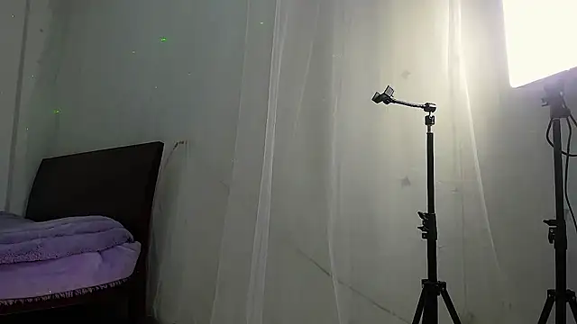Snapshot of SebastianHilton chatting on July 2026 04:10:02 PM SebastianHilton online show from July 2026 04:10:02 PM