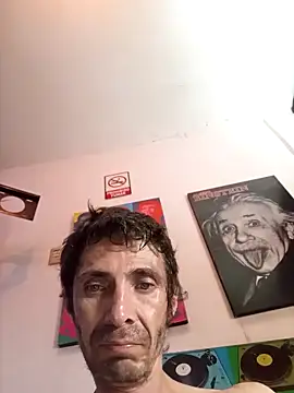 Snapshot of githot chatting on October 2025 08:34:02 AM githot online show from October 2025 08:34:02 AM