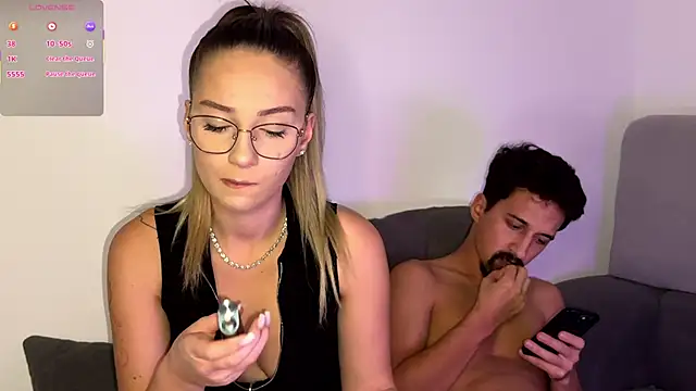 Snapshot of ScarlettSmithX chatting on November 2025 08:00:01 PM ScarlettSmithX online show from November 2025 08:00:01 PM