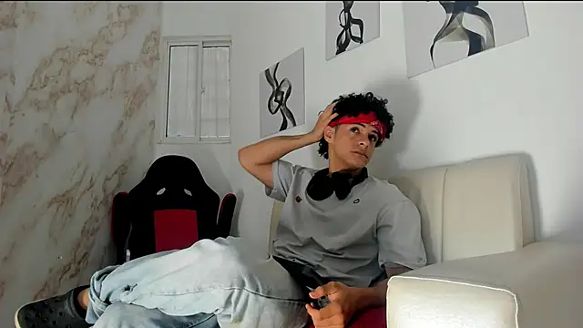 mikey banji online show from October 2025 12:59:01 PM