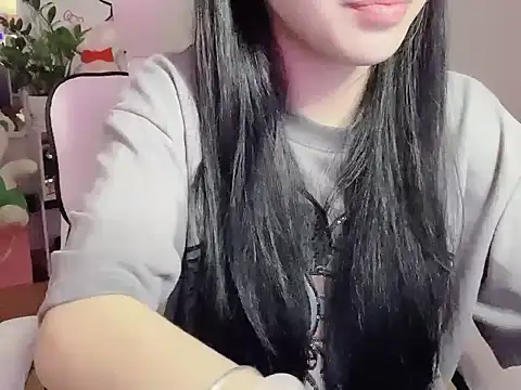 keelinnn19 online show from November 2025 06:30:01 PM