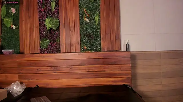 Snapshot of nicktorn chatting on December 2025 12:34:02 PM nicktorn online show from December 2025 12:34:02 PM