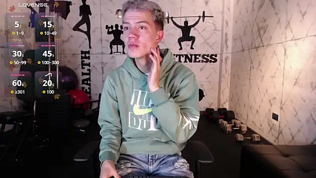 Snapshot of nicktorn chatting on January 2026 11:48:02 AM nicktorn online show from January 2026 11:48:02 AM