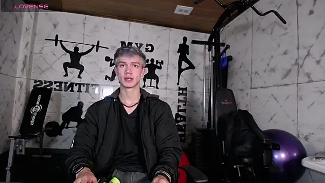 Snapshot of nicktorn chatting on February 2026 12:16:01 PM nicktorn online show from February 2026 12:16:01 PM