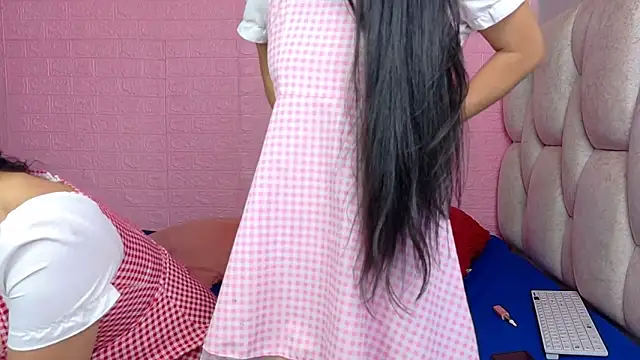 harleymia68 online show from November 2025 01:46:01 PM