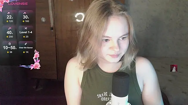 SlipperSherry online show from October 2025 10:13:02 AM