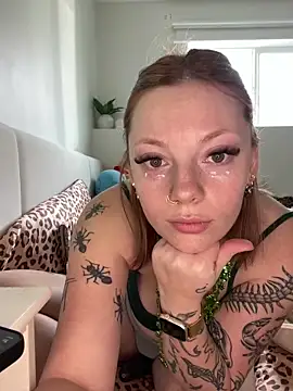 kelsred12 online show from March 2026 10:24:02 PM