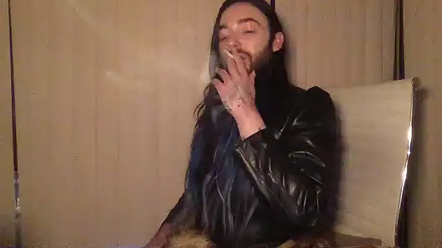 Stevey5894 online show from November 2025 10:46:01 PM